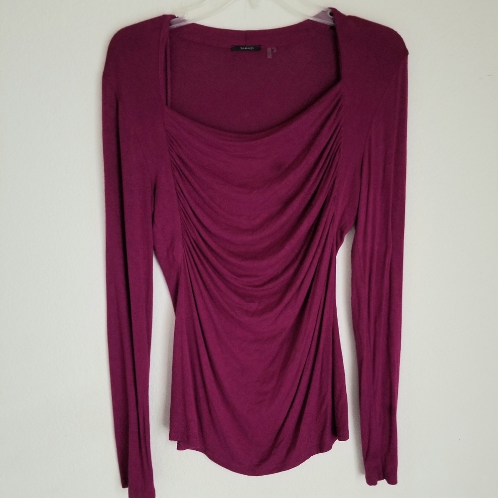 Tahari long sleeves top